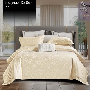 cara memasang sprei hotel