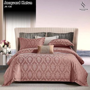 sprei putih polos hotel