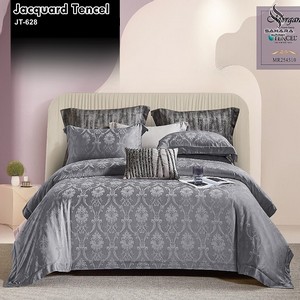 harga bedcover king koil